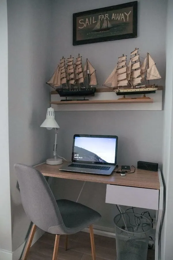 Aski New Powisle Copernicus Apartment Warsaw