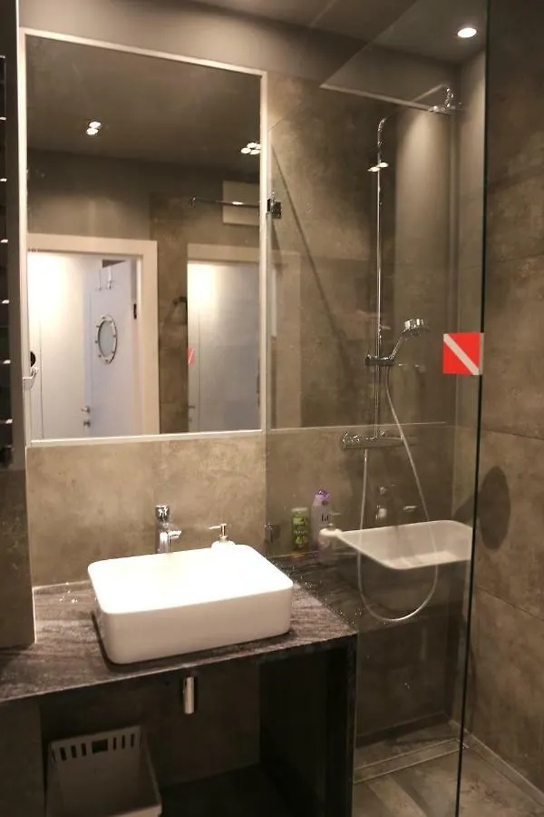 Aski New Powisle Copernicus Apartment Warsaw 0*,